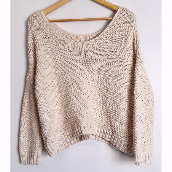 Vince. Women’s Drop Shoulder Oversized Sweater Sz XS Light Beige Minimalist Boho - Picture 3 of 6